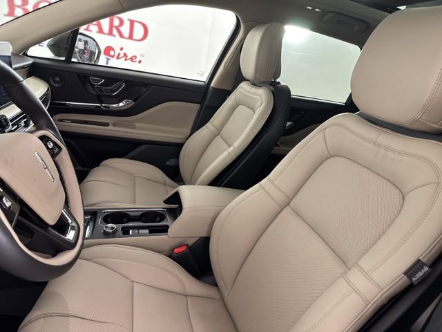 New 2025 Lincoln Corsair Grand Touring w/ Equipment Group 302A image 13