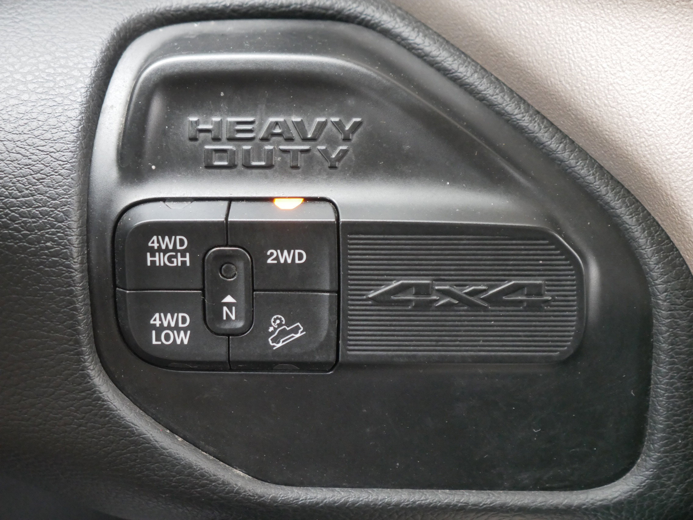 Used 2019 RAM 2500 Laramie image 10