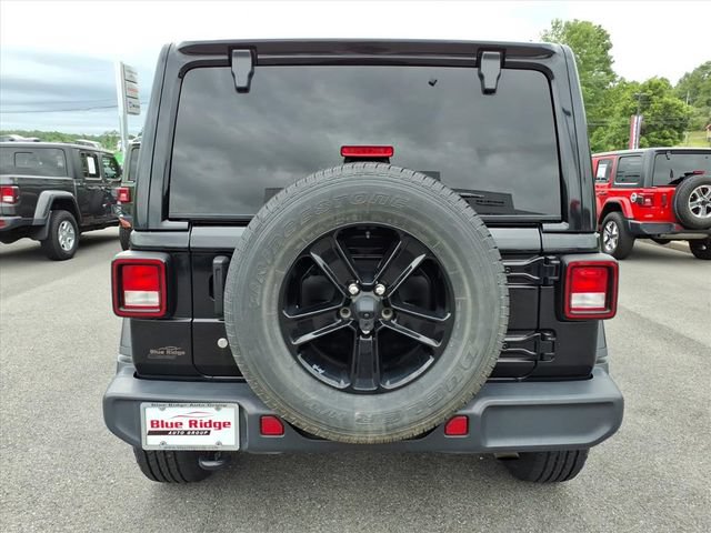 Used 2020 Jeep Wrangler Unlimited Sahara AWD/4WD image 7