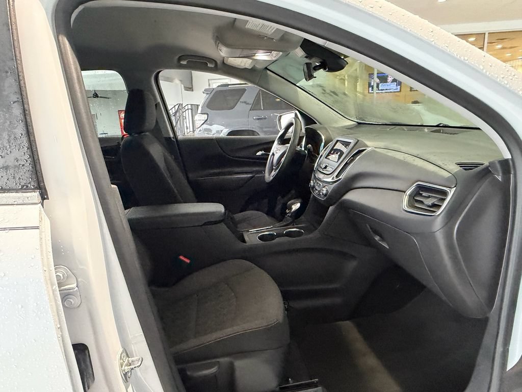 Certified 2022 Chevrolet Equinox LT FWD image 17