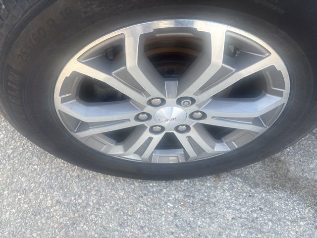 Used 2015 GMC Acadia SLT image 9