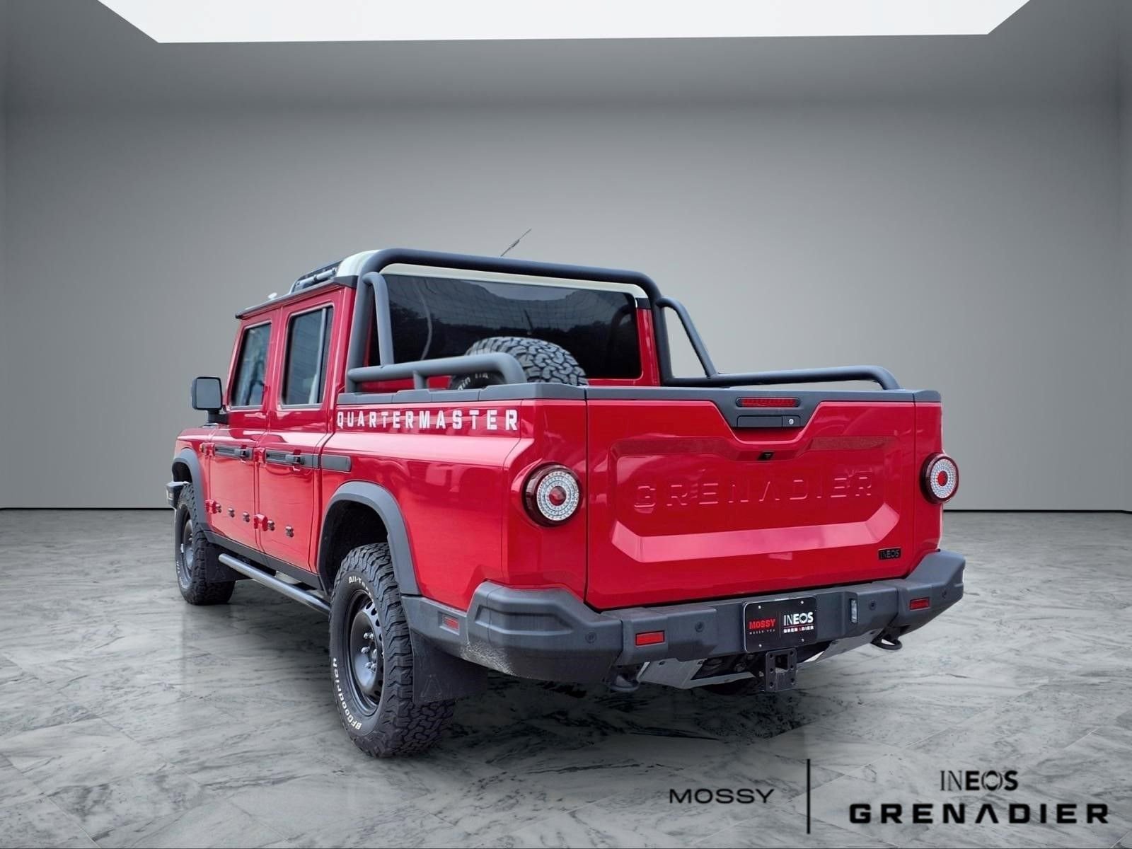 Used 2025 INEOS Grenadier AWD/4WD image 2