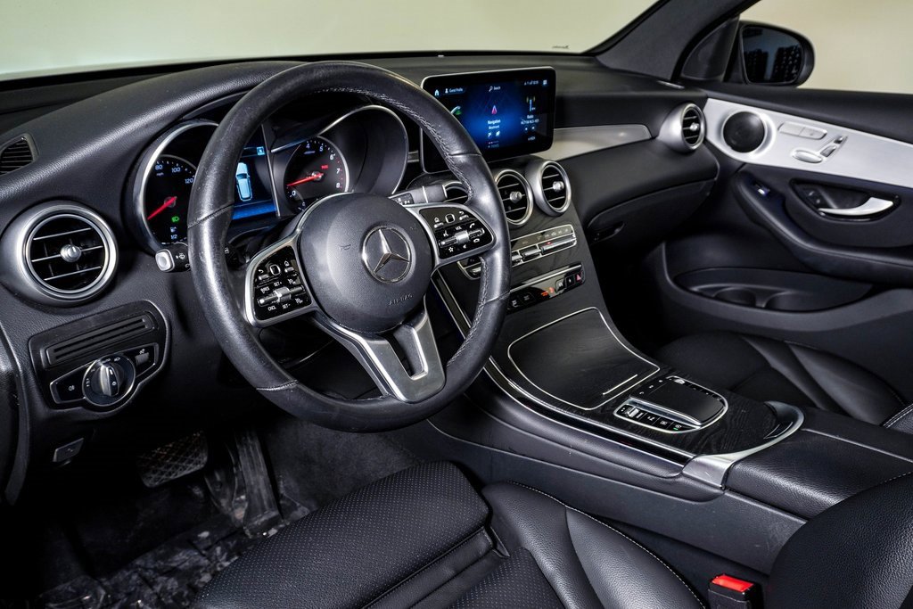 Used 2021 Mercedes-Benz GLC 300 GLC 300 image 19