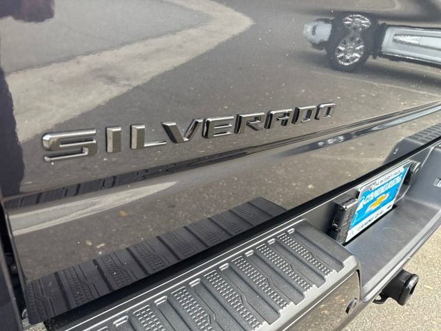 Used 2023 Chevrolet Silverado 1500 High Country w/ Technology Package image 30