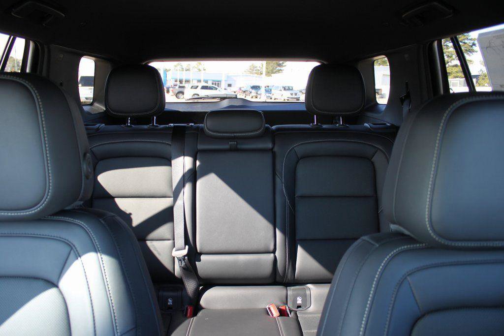 New 2026 GMC Terrain Elevation w/ Elevation Premium Package image 16