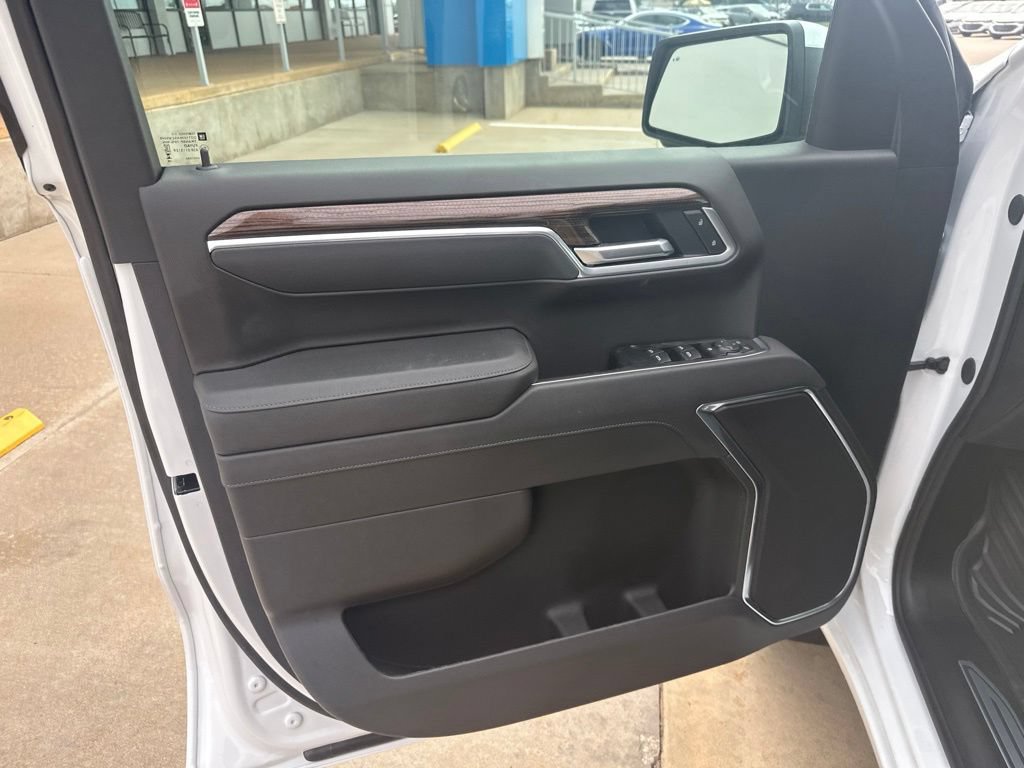 New 2026 Chevrolet Silverado 1500 LT AWD/4WD image 6