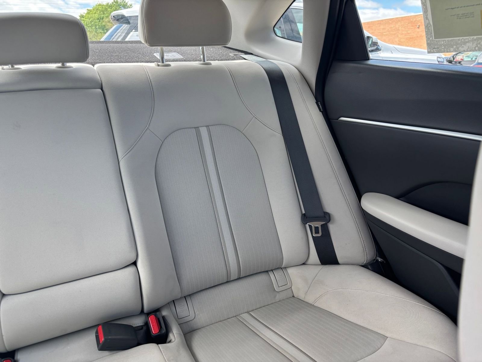 Used 2025 Hyundai Sonata SEL FWD image 36