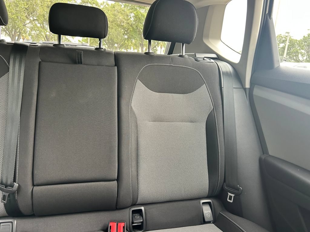 Certified 2023 Volkswagen Taos S FWD image 14