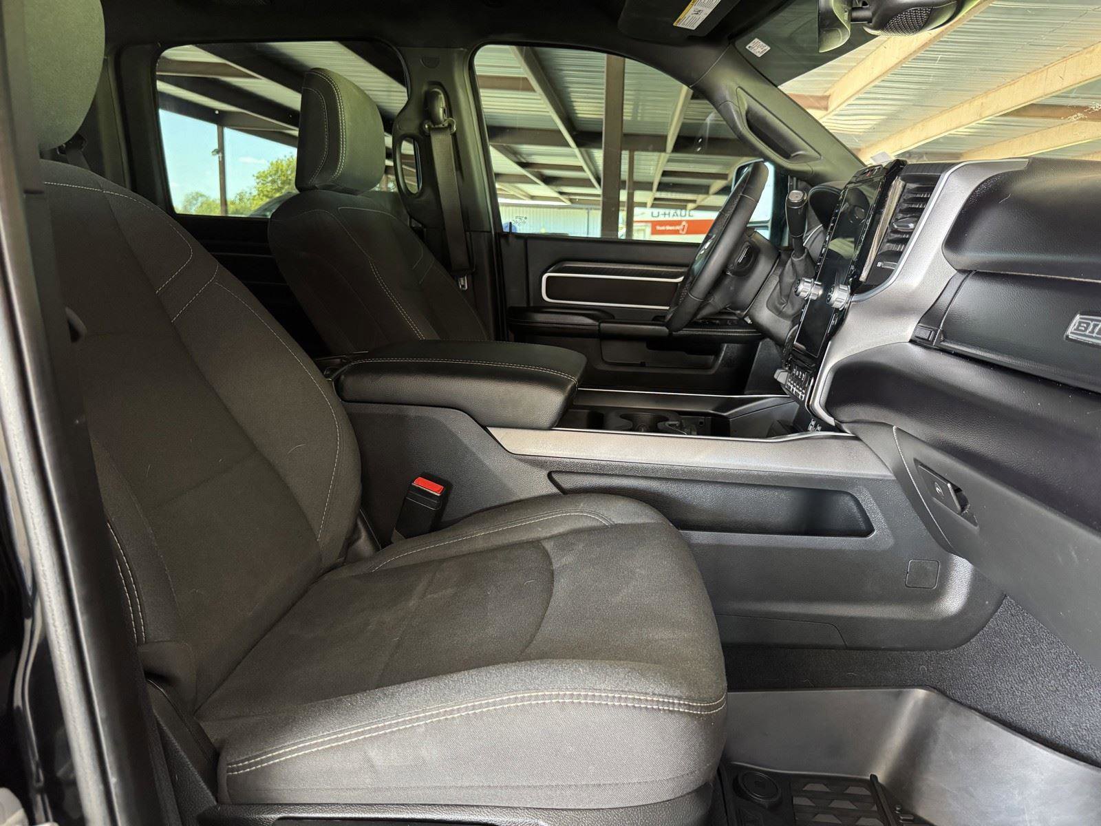 Used 2025 RAM 3500 Big Horn image 38