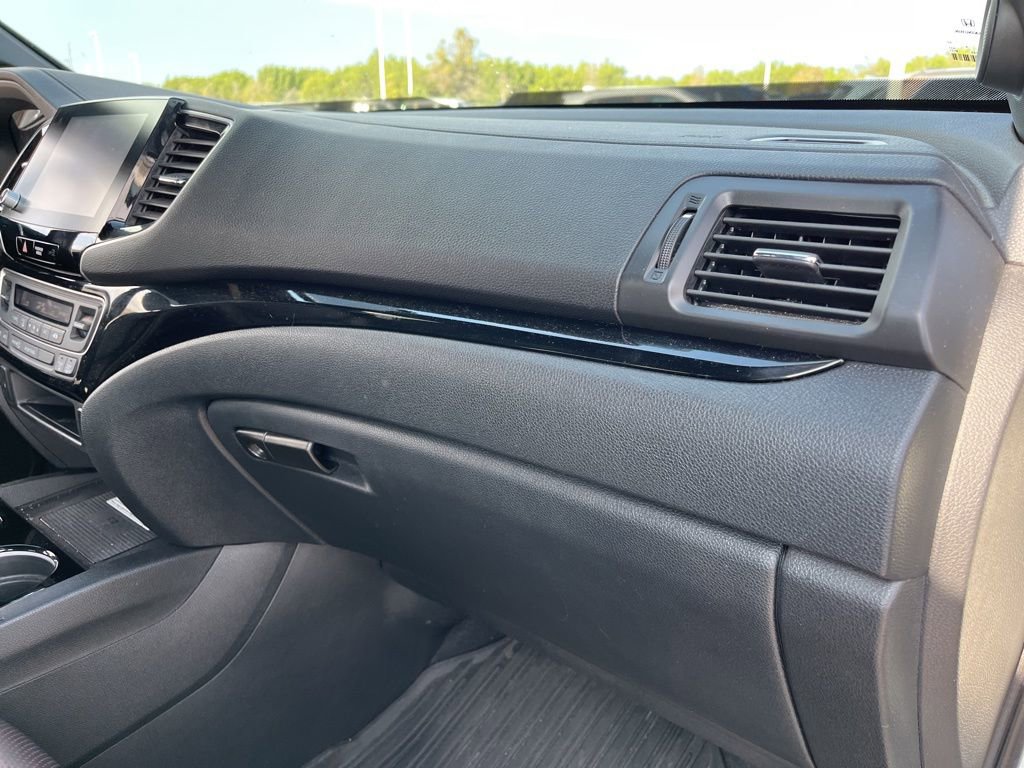 Used 2022 Honda Ridgeline Black Edition image 29