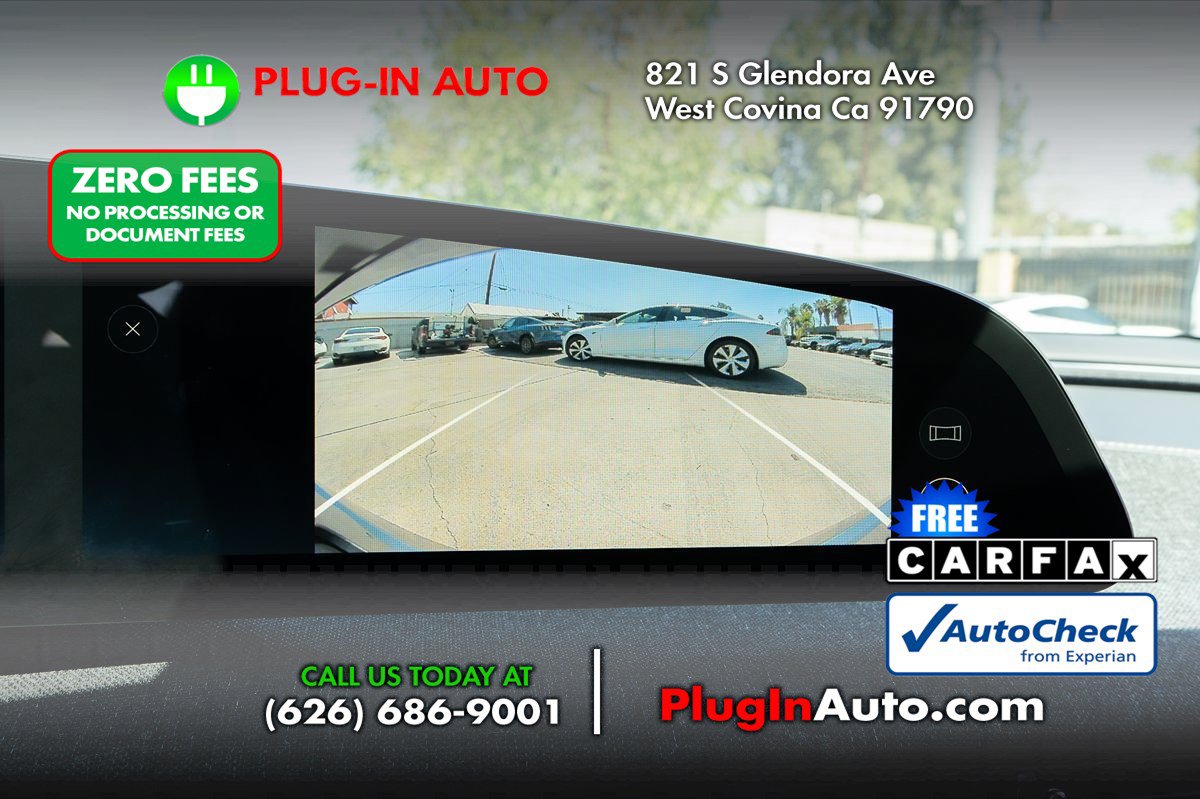 Used 2025 Lucid Air Pure RWD image 40