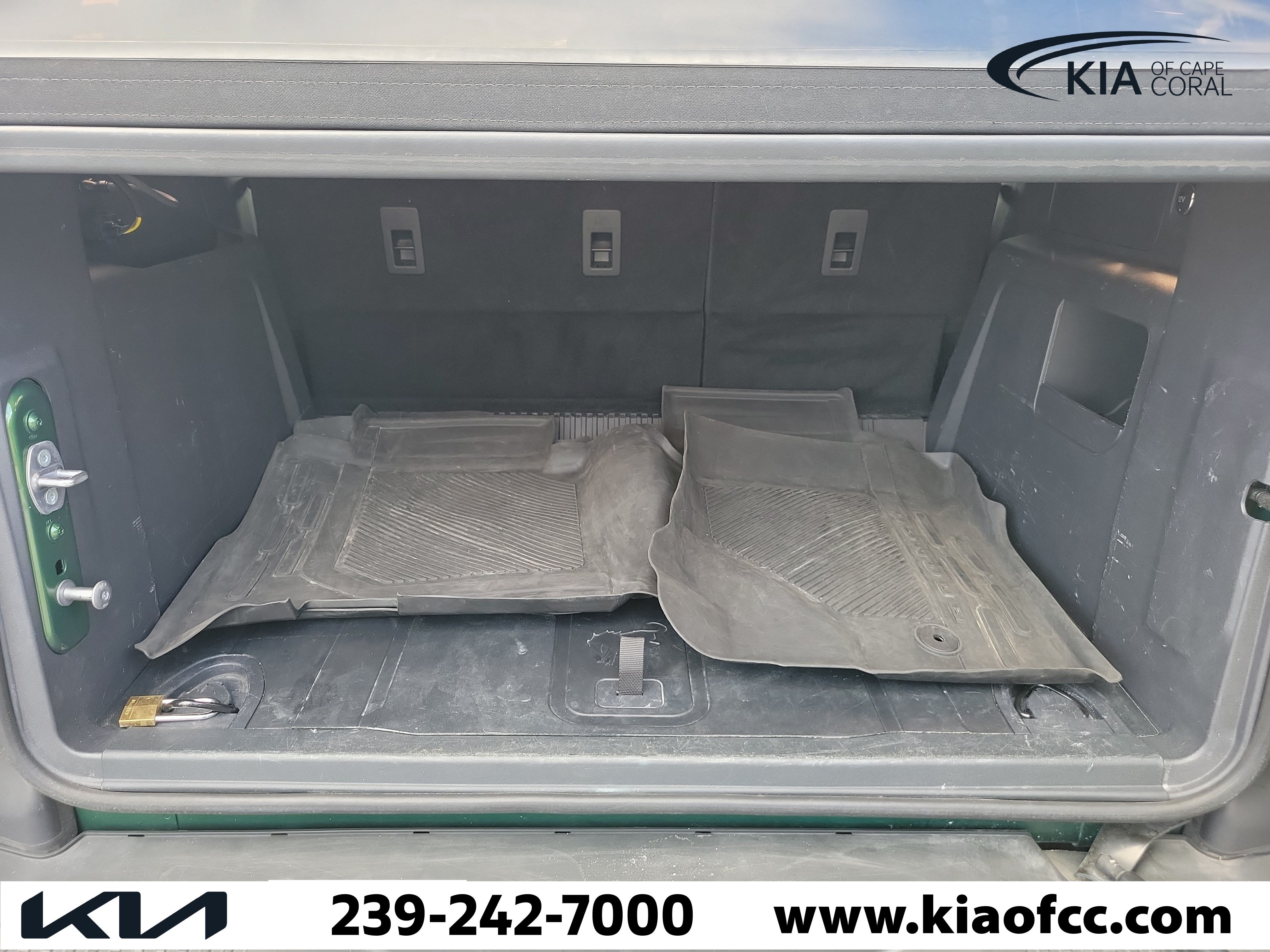 Used 2022 Ford Bronco Black Diamond AWD/4WD image 11