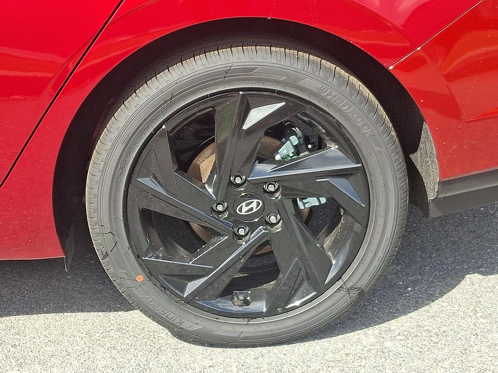 New 2026 Hyundai Elantra SEL Sport Premium image 5