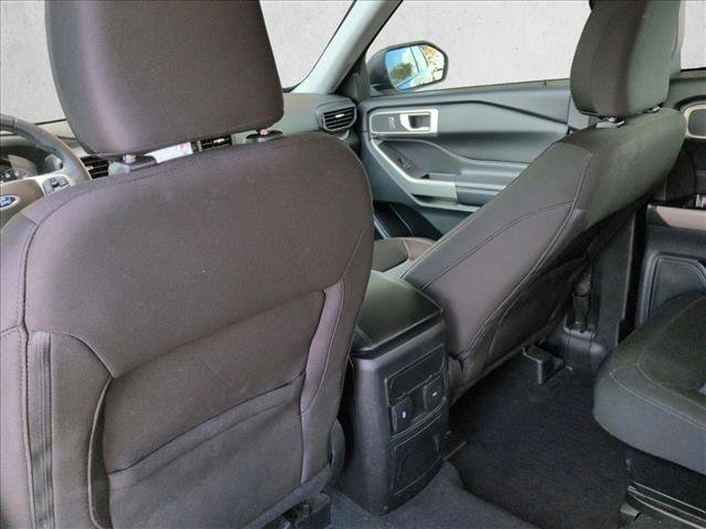 Used 2023 Ford Explorer XLT image 17