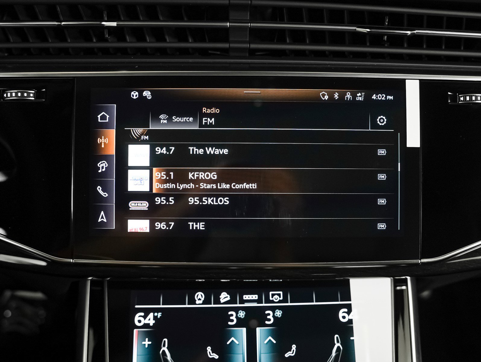 New 2025 Audi Q8 Premium Plus image 20