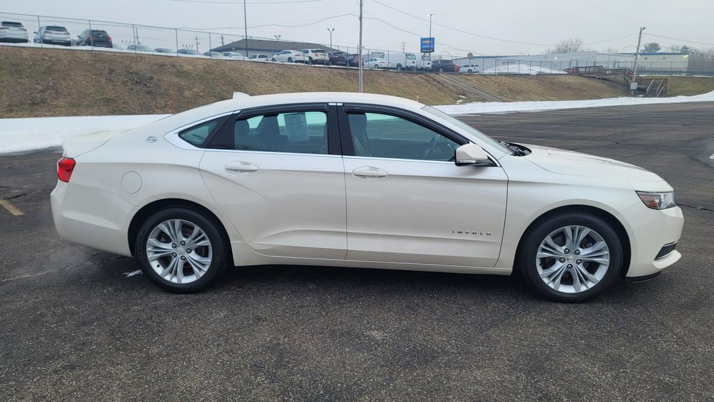 Used 2014 Chevrolet Impala LT w/ Convenience Package image 14