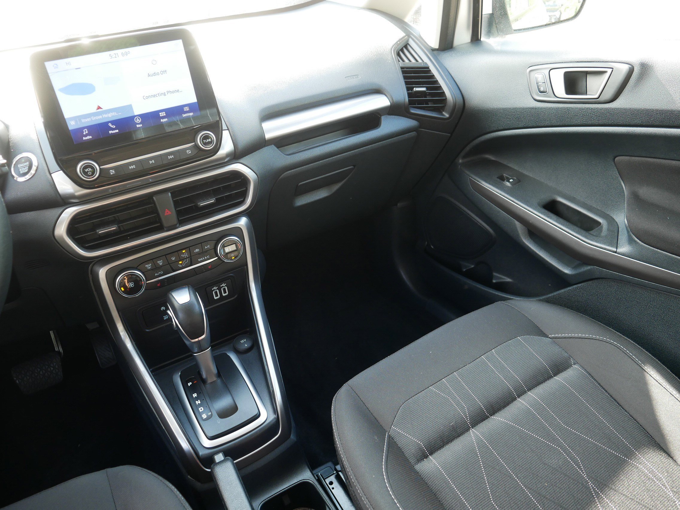 Used 2020 Ford EcoSport SE w/ SE Convenience Package FWD image 11