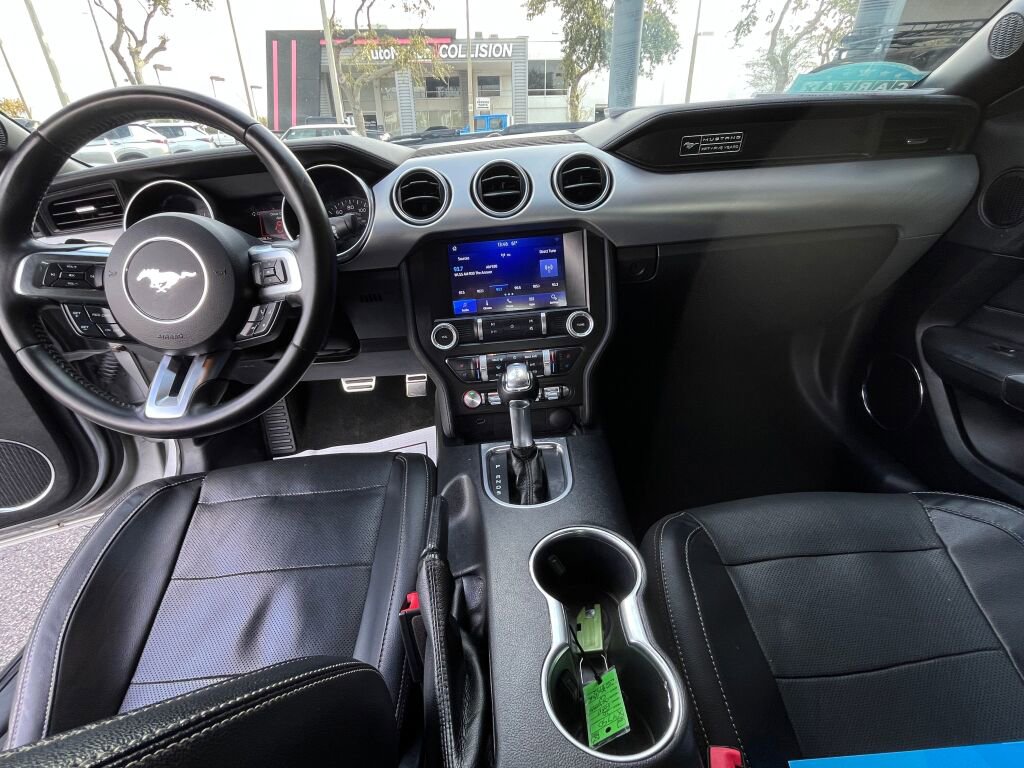 Used 2020 Ford Mustang Premium RWD image 19