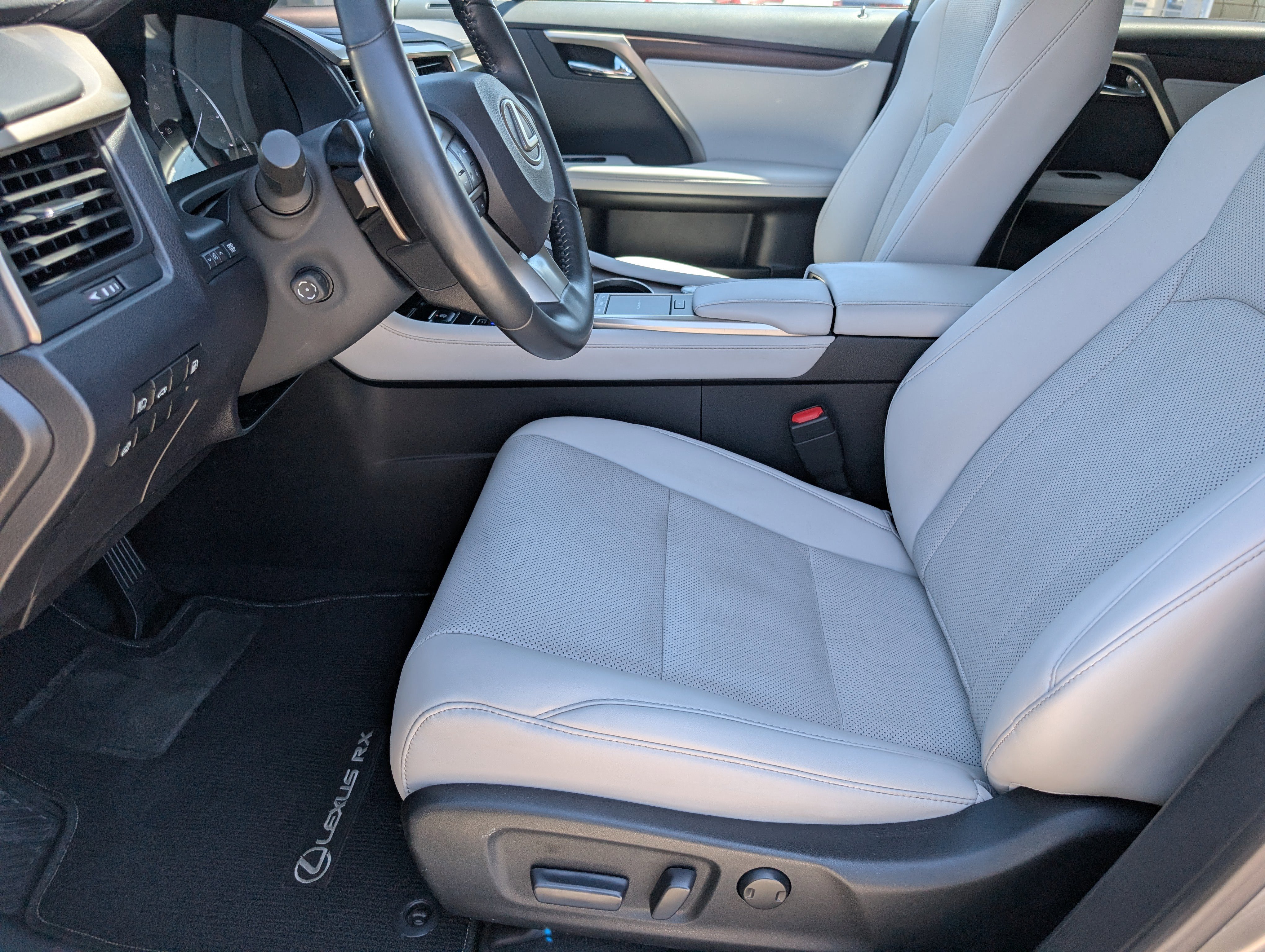 Used 2021 Lexus RX 450h AWD w/ Premium Package image 9