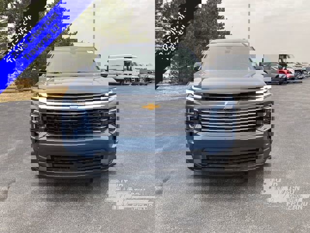 New 2026 Chevrolet Traverse LT w/ Sun and Wheel Package image 9