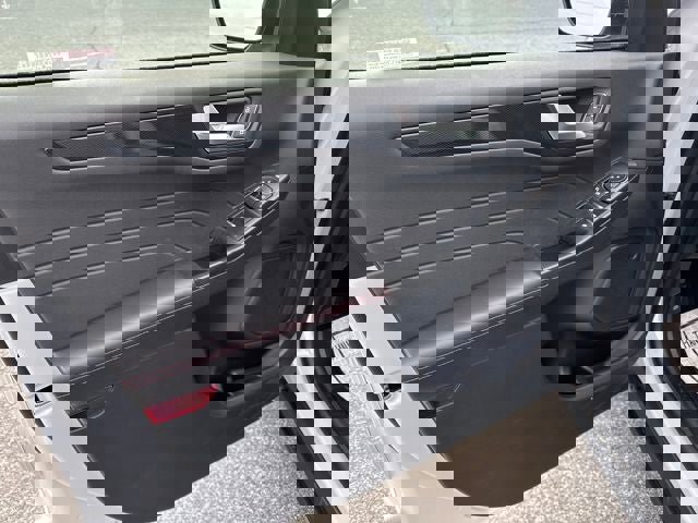 New 2026 Ford Escape ST-Line w/ Tech Pack #1 image 10