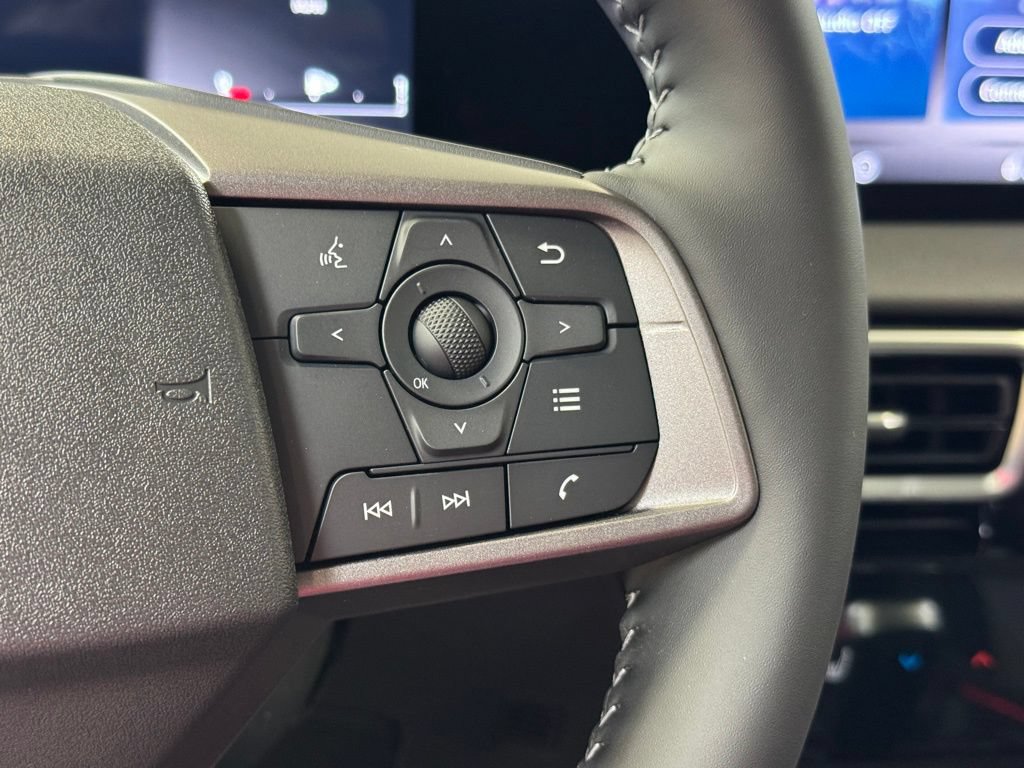 New 2026 Nissan Sentra SV w/ SV Convenience Package FWD image 32