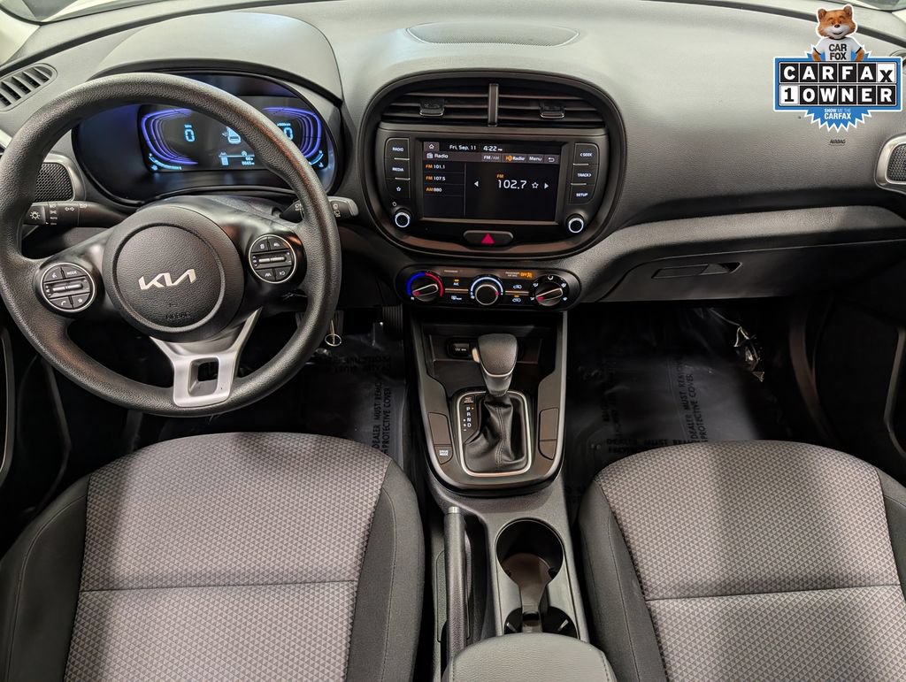 Certified 2025 Kia Soul LX FWD image 24