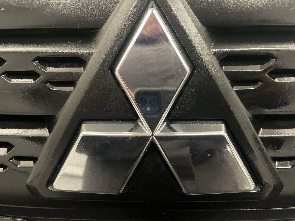 Used 2023 Mitsubishi Eclipse Cross Ralliart image 23