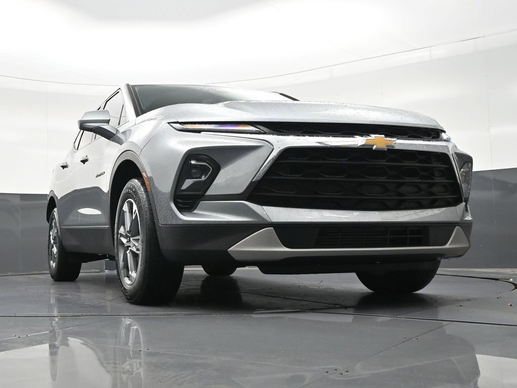 Used 2023 Chevrolet Blazer LT image 29