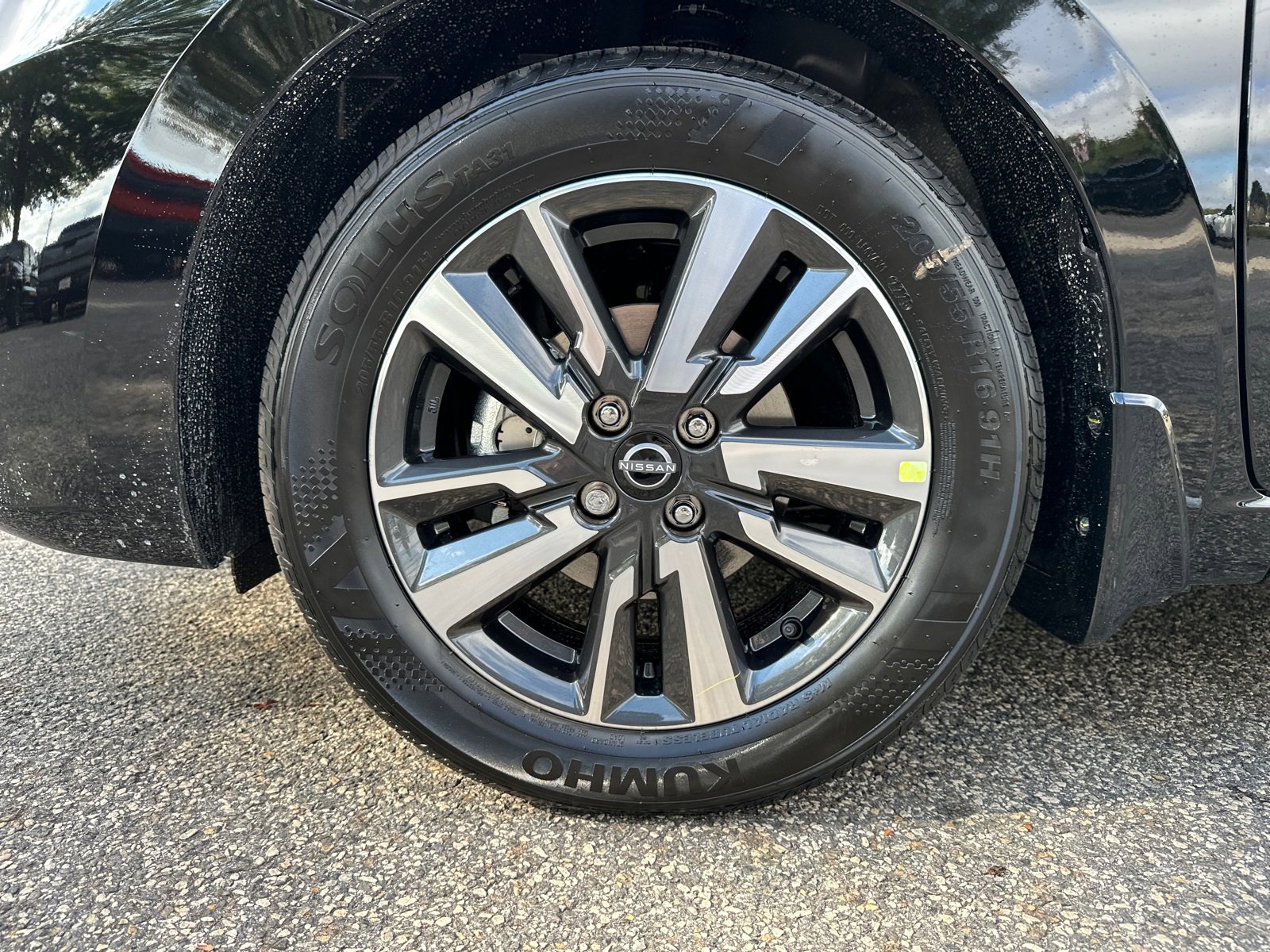 New 2025 Nissan Versa SV w/ Trunk Package image 11