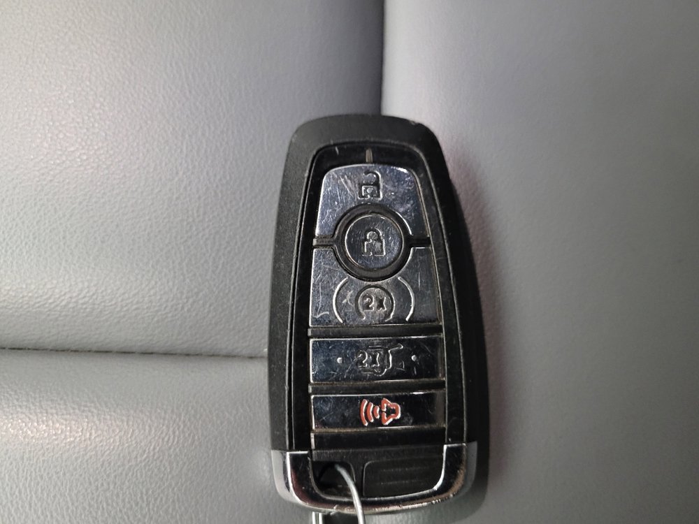 Used 2022 Lincoln Corsair FWD image 32