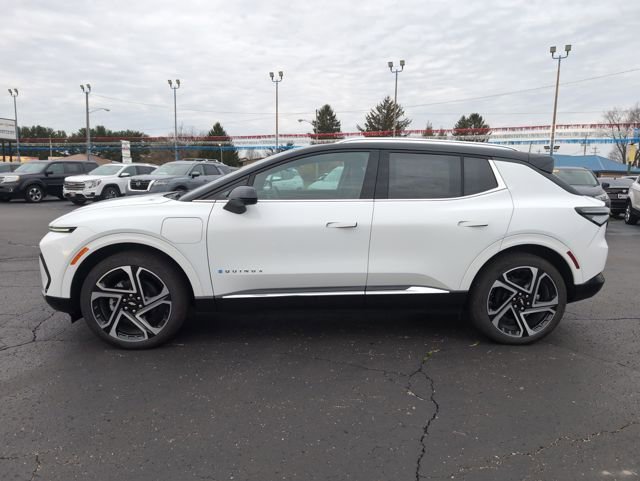 New 2025 Chevrolet Equinox EV LT image 4