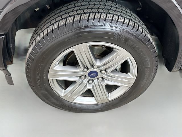 Used 2018 Ford F150 XLT w/ Equipment Group 302A Luxury image 31