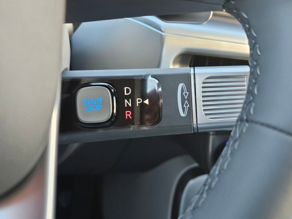 New 2026 Hyundai Ioniq 9 SEL image 24