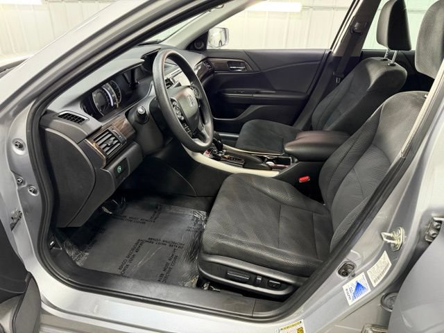 Used 2016 Honda Accord EX image 7