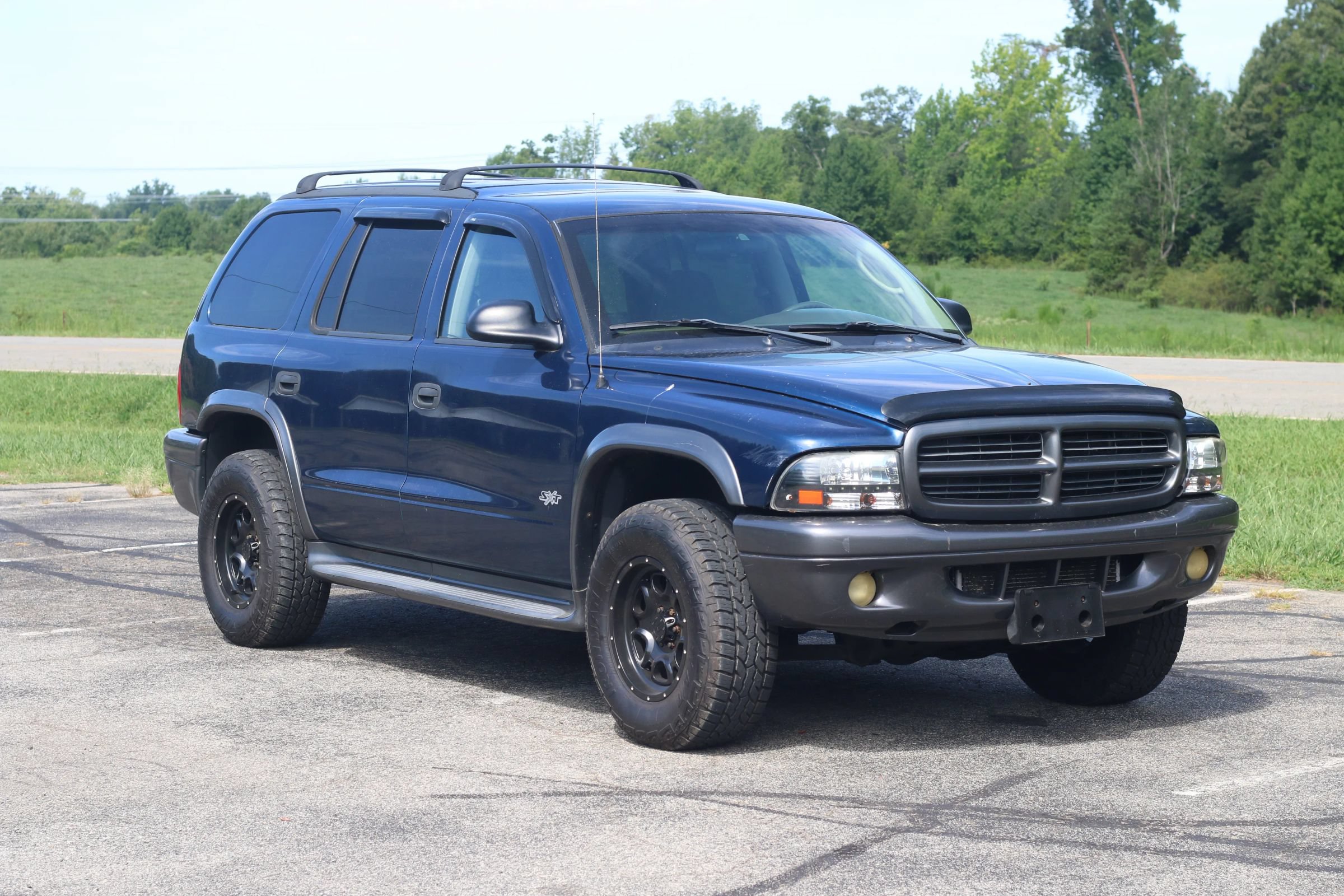 Used 2002 Dodge Durango Sport AWD/4WD image 1