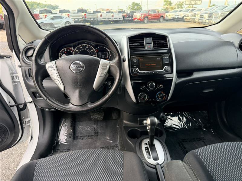 Used 2017 Nissan Versa Note SV FWD image 20
