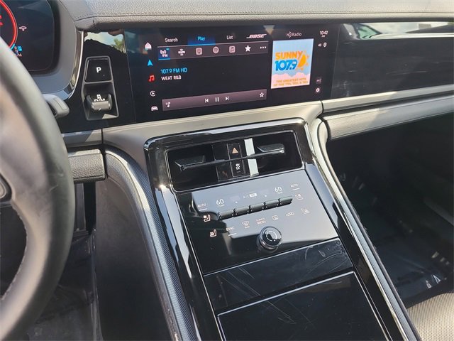 Used 2025 Porsche Panamera 4 w/ Premium Package image 28