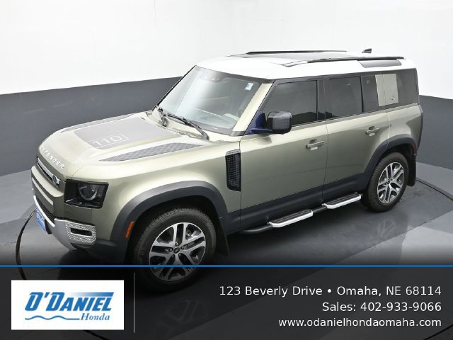 Used 2020 Land Rover Defender 110 HSE AWD/4WD image 16