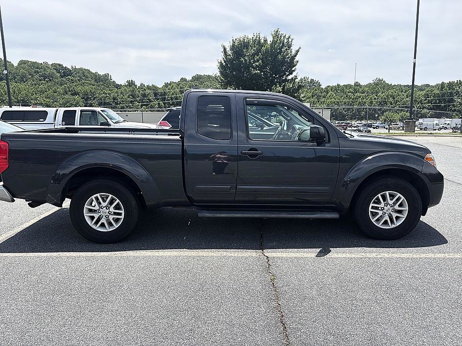 Used 2012 Nissan Frontier SV w/ SV Premium Utility Pkg RWD image 4