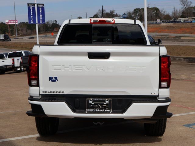 Used 2024 Chevrolet Colorado LT w/ LT Convenience Package image 4