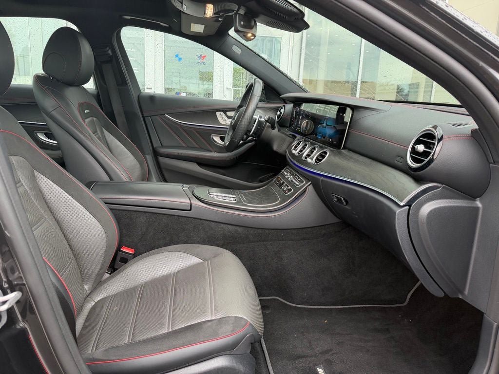 Used 2022 Mercedes-Benz E 53 AMG 4MATIC Sedan image 17