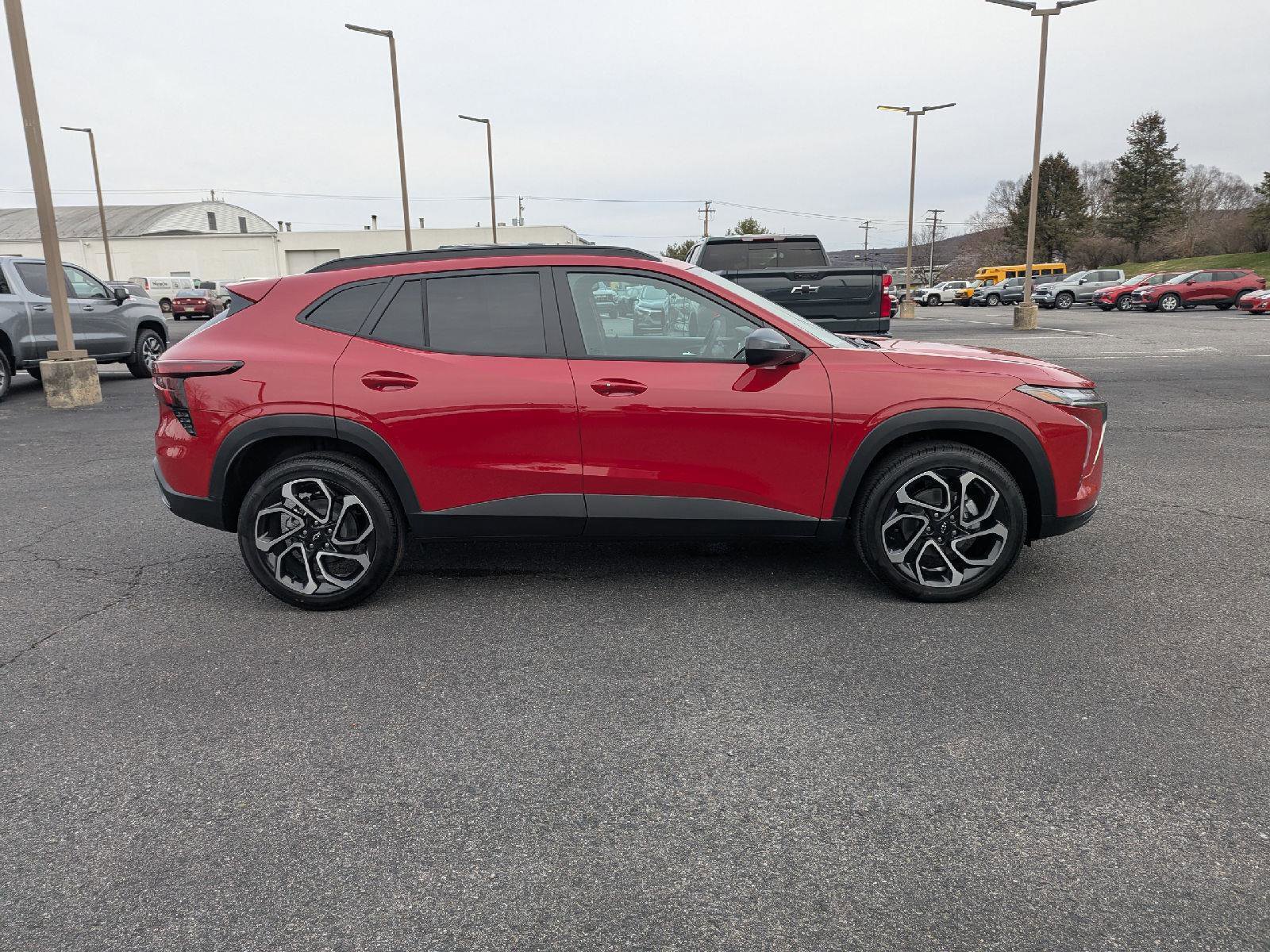 New 2026 Chevrolet Trax RS image 15