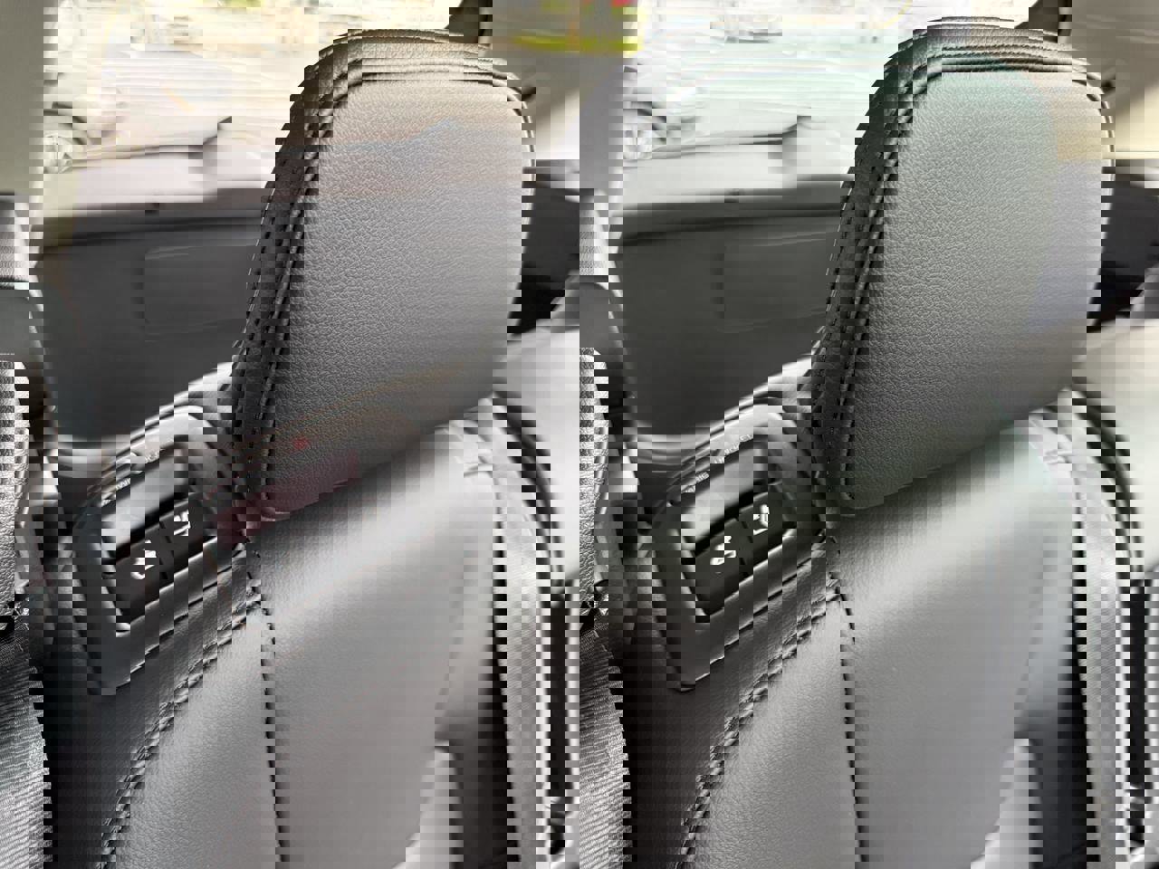 Used 2024 Volvo XC60 B5 Core image 43