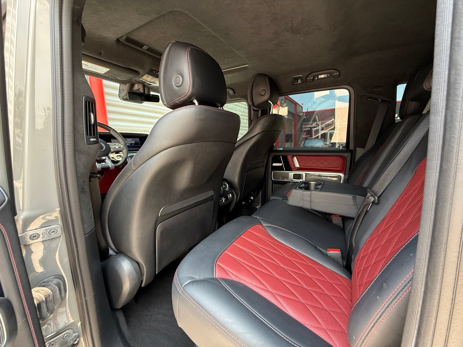 Used 2023 Mercedes-Benz G 63 AMG 4MATIC image 36