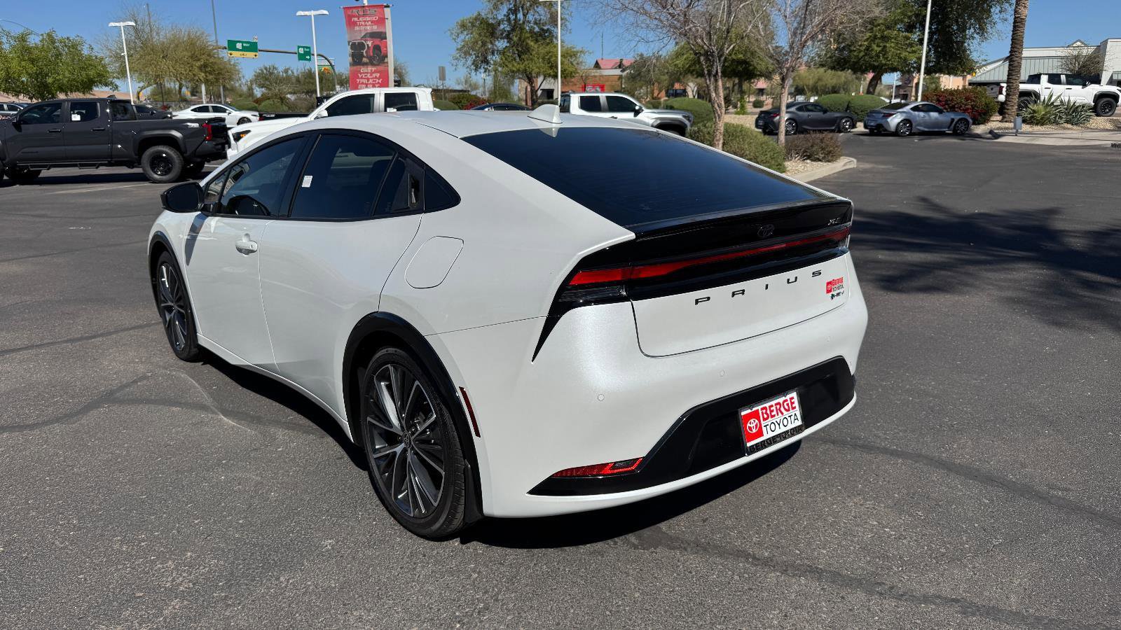 New 2026 Toyota Prius XLE image 4