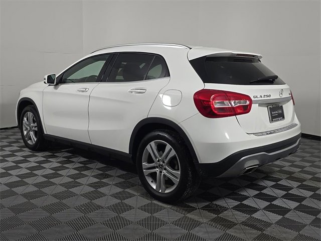 Certified 2020 Mercedes-Benz GLA 250 4MATIC image 3