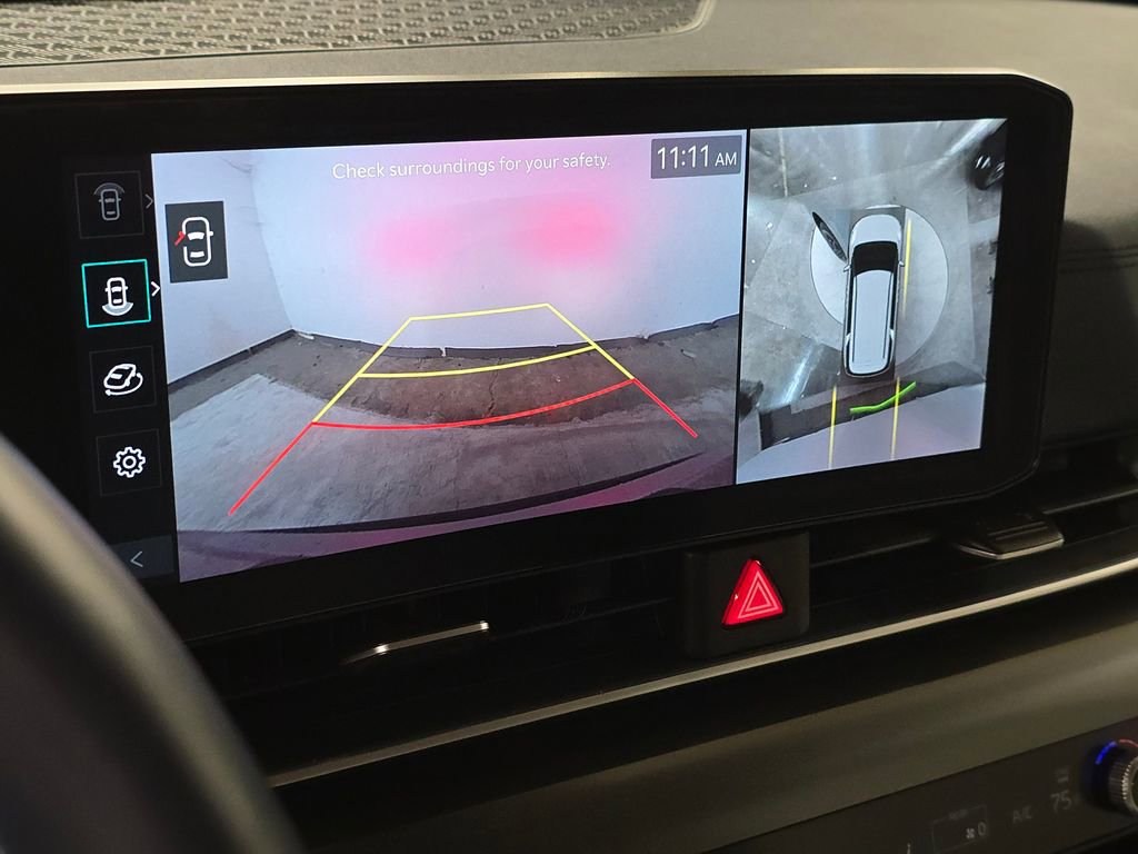 Certified 2025 Kia Carnival SX image 33