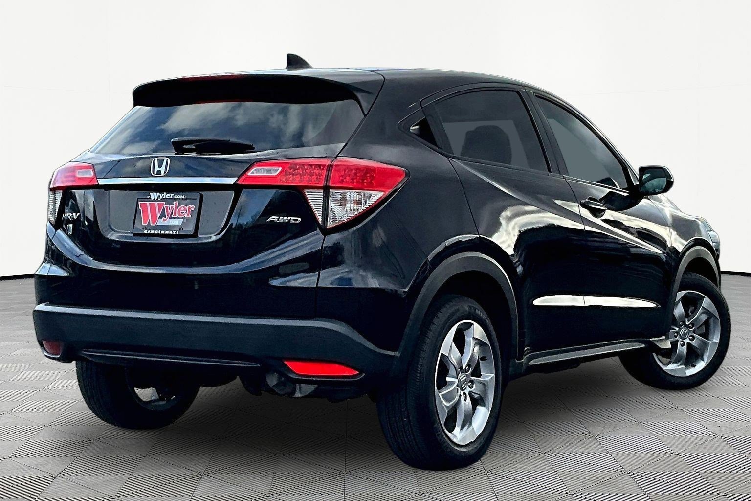 Used 2021 Honda HR-V LX image 7