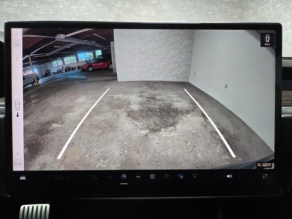 Used 2022 Tesla Model S image 23